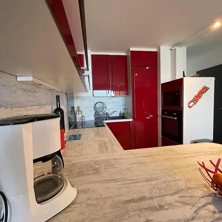 דירה Red Pearl- Piscine, Parking Prive, Pour 4 Personnes Equipe, De Richelieu A 200 Metres